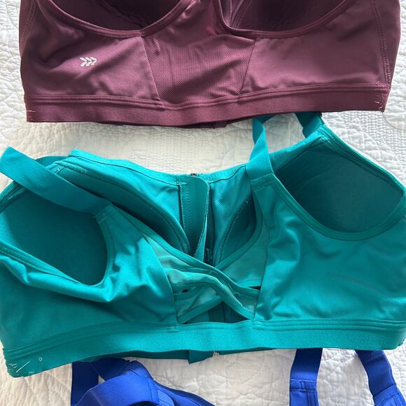 Lot of 3 All in Motion Front Zip Sports Bras 38C Pre-owned - Picture 13 of 14